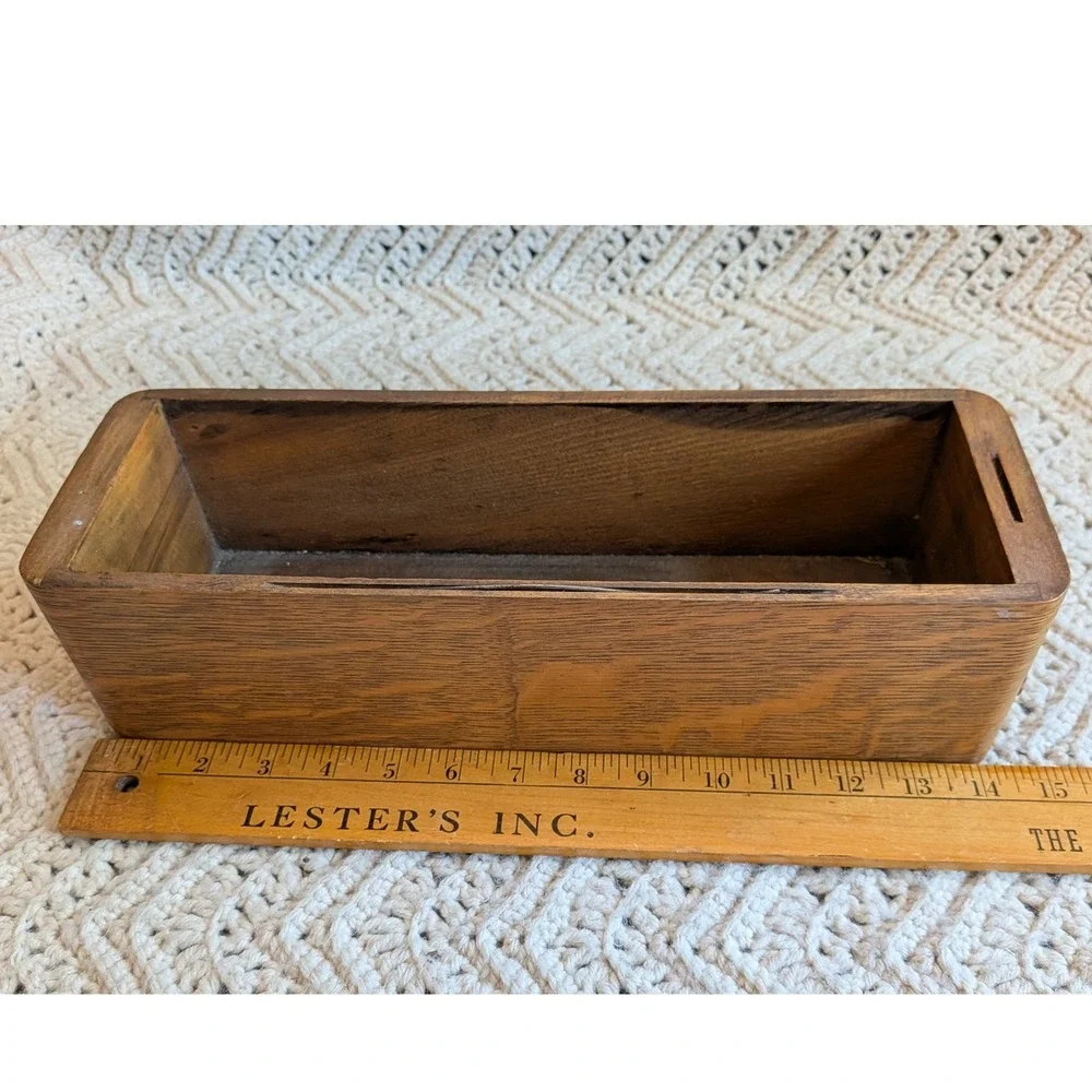 N/A vintage wooden